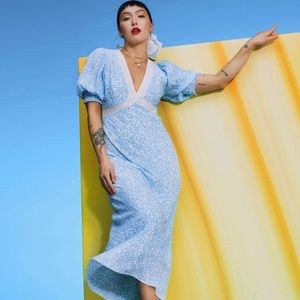 RIXO Target Floral Puff Sleeve Dress sz8 NWT Blue